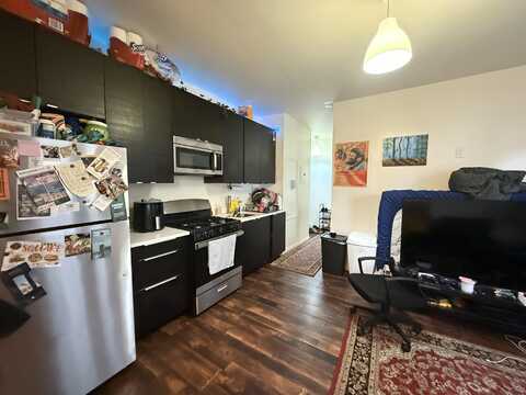160 VROOM ST, JC, Journal Square, NJ 07306