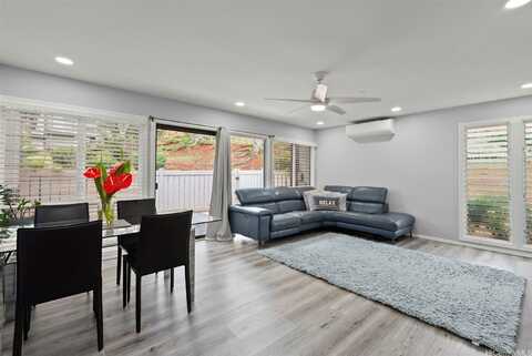98-1077d Komo Mai Drive, Aiea, HI 96701