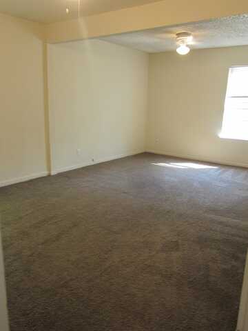 505 E Lamon, Burnet, TX 78611