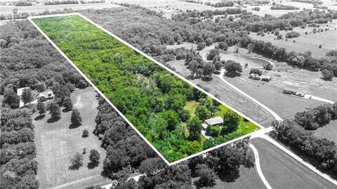 5205 E 221st Street, Peculiar, MO 64078