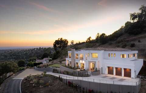 2082 Las Canoas Road, SANTA BARBARA, CA 93105