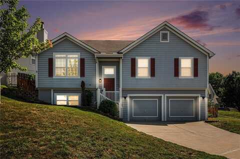 1316 NW 74th Terrace, Kansas City, MO 64118