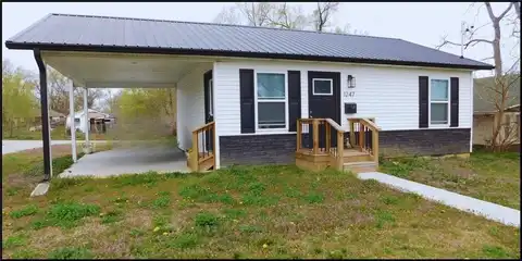 1247 N Ash Street, Nevada, MO 64772