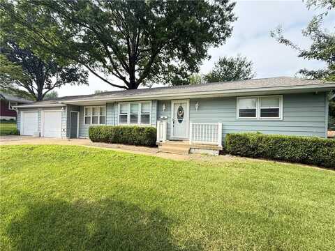 13400 39th Court, Independence, MO 64055