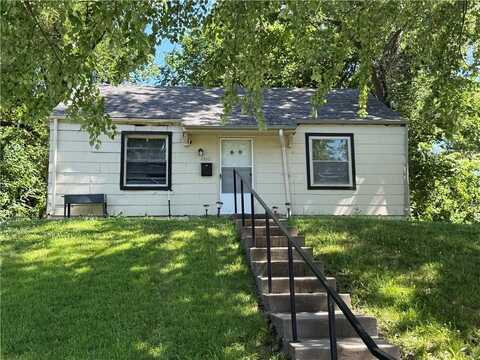 4910 Vista Street, Kansas City, KS 66106