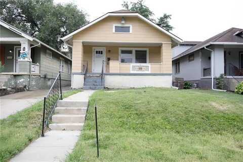 35 W 74th Terrace, Kansas City, MO 64114