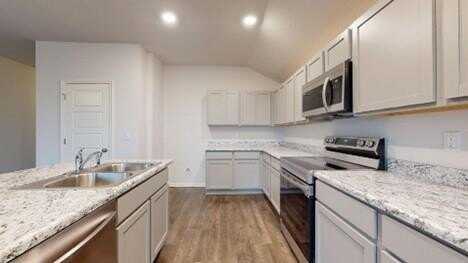517 N Persimmon Street, Gardner, KS 66030