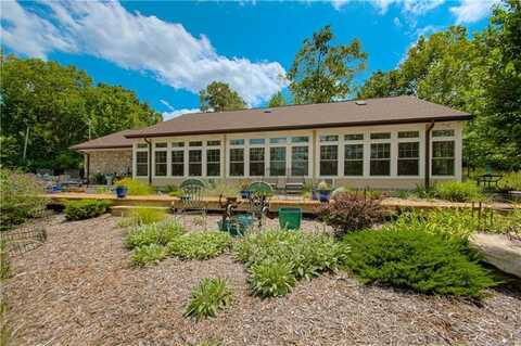 6316 N Wheeling Avenue, Kansas City, MO 64119