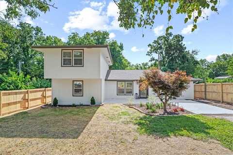 1109 S Woodbury Street, Independence, MO 64050