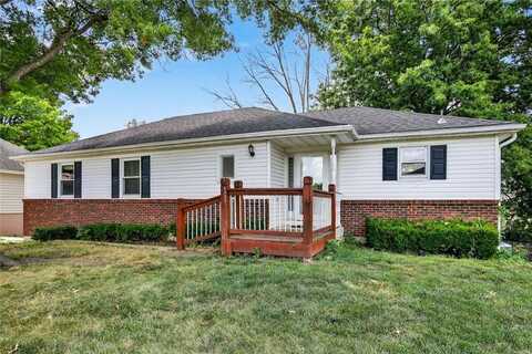 1725 S Kiowa Drive, Olathe, KS 66062