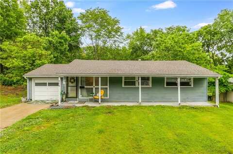 808 NE 62nd Street, Gladstone, MO 64118