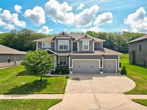 839 Creekmoor Pond Lane, Raymore, MO 64083