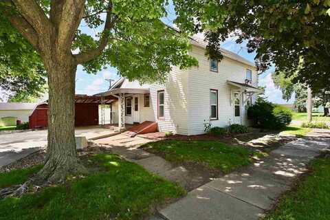 232 N Highland St, NorthEnglish, IA 52316