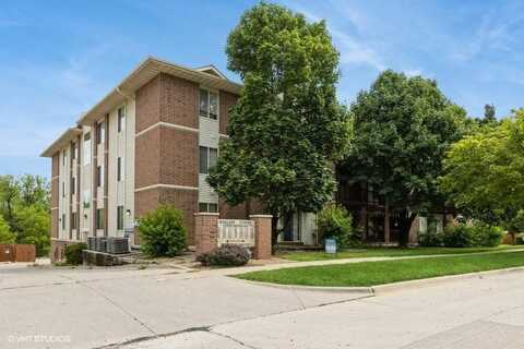 408 West Side Drive, IowaCity, IA 52246
