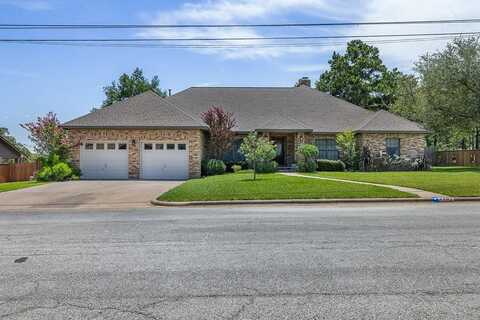 888 Acorn, Giddings, TX 78942
