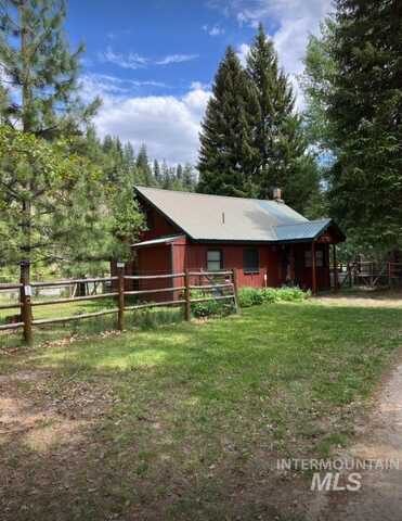 44 Osprey Dr, Lowman, ID 83637