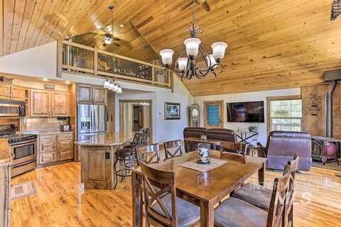 18 Shady Ln, Garden Valley, ID 83622