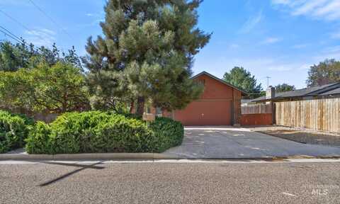 1210 E Elm Street, Caldwell, ID 83605