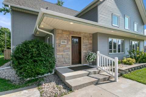 306 E Lake Avenue, Monticello, WI 53570