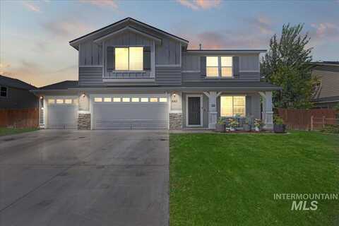 640 SW Nugget St, Mountain Home, ID 83647