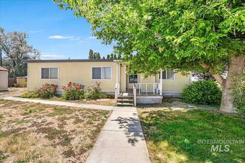 943 N 200 W, Rupert, ID 83350