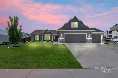 645 SW Nugget St, Mountain Home, ID 83647
