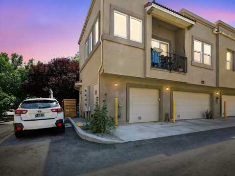 3428 San Luis Street, Santa Fe, NM 87507