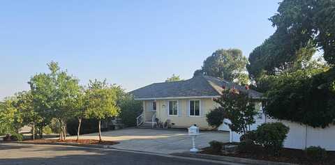6572 Jonella Way, Redding, CA 96003