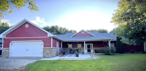 8425 HILLERS CREEK DRIVE, New Bloomfield, MO 65063