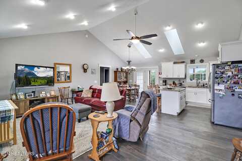 611 Imperial Dr. Drive, Sparta, TN 38583