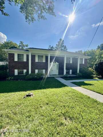 121 Ida Hertzler Lane, Knoxville, TN 37934