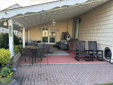 8097 Fulton, Margate City, NJ 08402