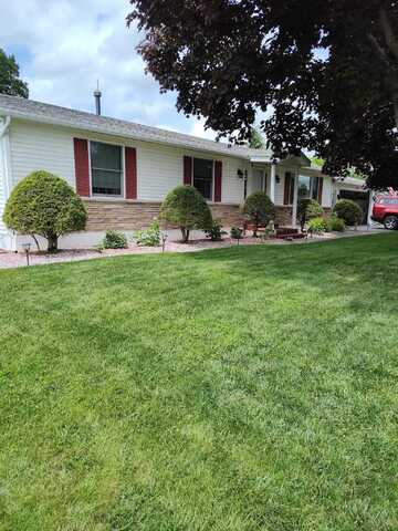 6 Prospect Circle, Massena, NY 13662