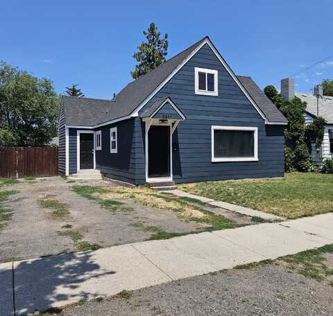 2311 Darrow Avenue, Klamath Falls, OR 97601