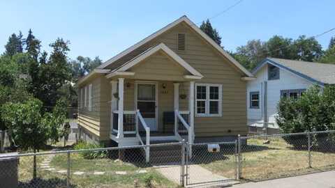 1828 Oregon Avenue, Klamath Falls, OR 97601