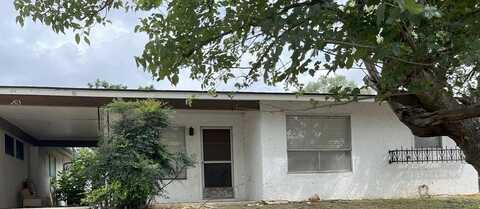 203 Ranchero Rd, Kerrville, TX 78028