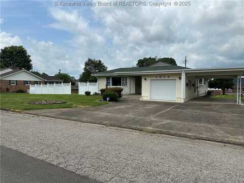 2015 Maxwell Road, Point Pleasant, WV 25550
