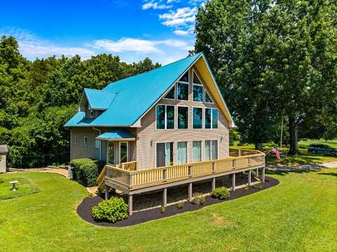 2835 Homestead Dr, White Pine, TN 37890