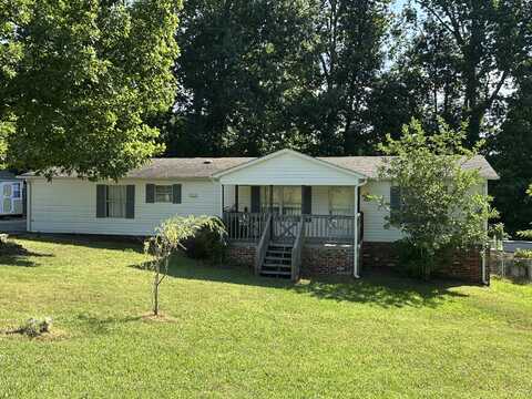 1710 Ferry Hill Road, Dandridge, TN 37725