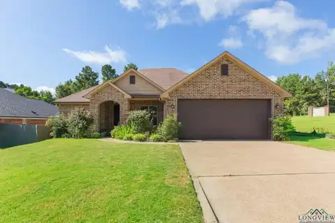 702 Bluebonnet Ln, Marshall, TX 75672