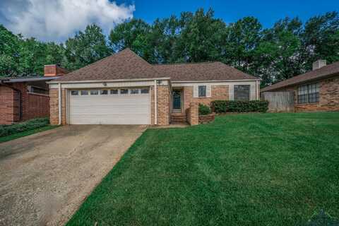 801 Saratoga Dr., Longview, TX 75601