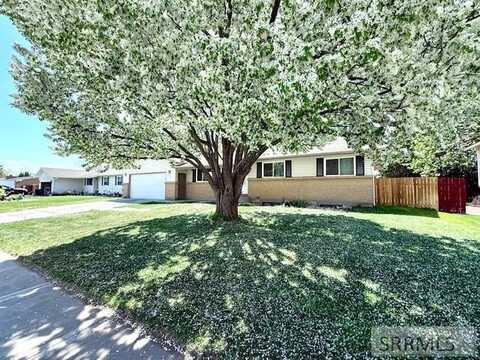 687 Mark Avenue, Idaho Falls, ID 83401