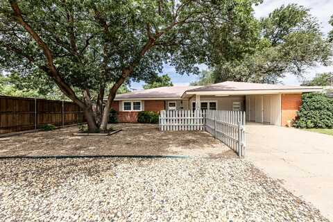 808 Bangor Avenue, Lubbock, TX 79416