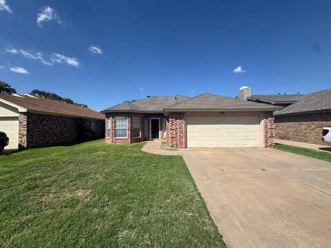 6118 8th Drive, Lubbock, TX 79416