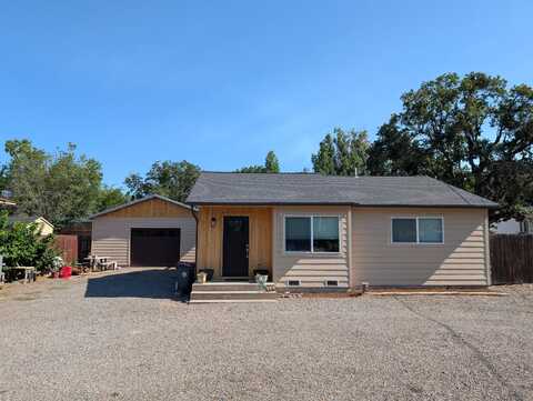 698 Wilson Road, Central Point, OR 97502
