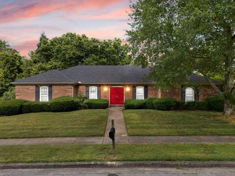 2909 Candlelight Way, Lexington, KY 40502