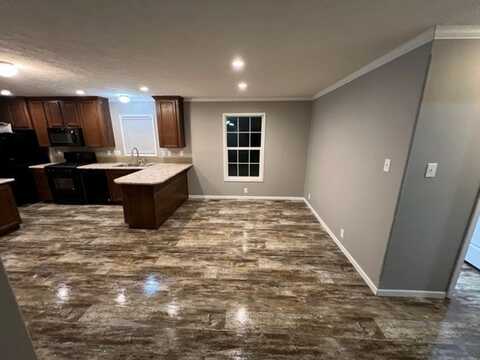 223 Mark Drive, Newport, MI 48166