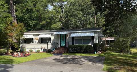 3065 Atlanta Circle, Garden City, SC 29576