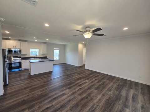 591 Mill Run Avenue, Kyle, TX 78640