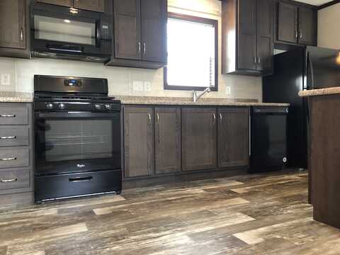 1282 MARY ANN, Troy, MI 48083